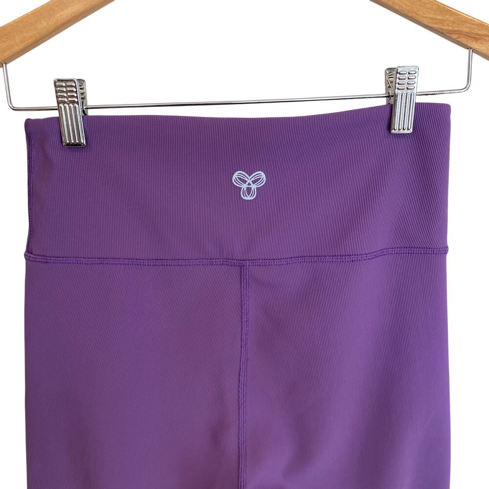 Aritzia TnAction Ribbed High-Rise 7" Biker Shorts in Breezy Purple Size Medium - Picture 5 of 8